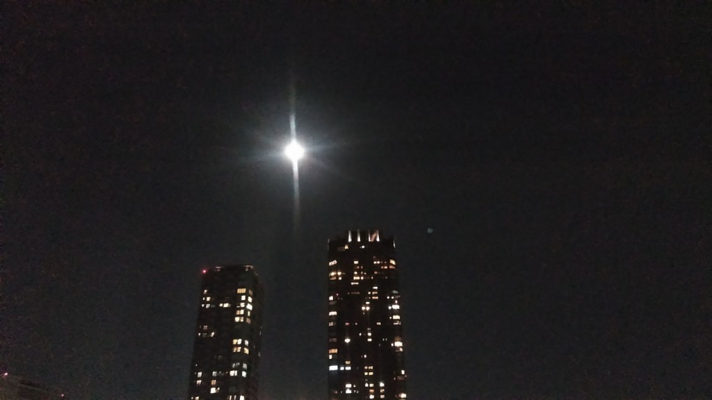 満月