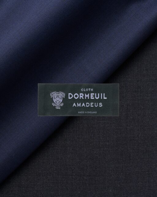 -SUIT FABRIC COLLECTION- スーツの印象を左右する、生地。 その一枚一枚には、素材や織り、質感など